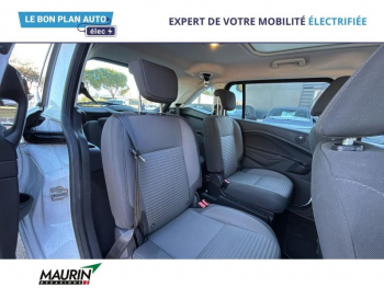 Photo 23 du bon plan FORD Grand C-MAX 1.5 TDCi 120ch Stop&Start Titanium PowerShift occasion à 9990 €
