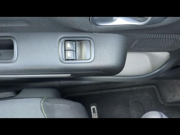 Photo 23 du bon plan CITROEN C3 PureTech 82ch Shine occasion à 7490 €