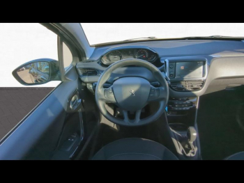 Photo 13 du bon plan PEUGEOT 208 1.2 PureTech 82ch Allure 5p occasion à 6990 €