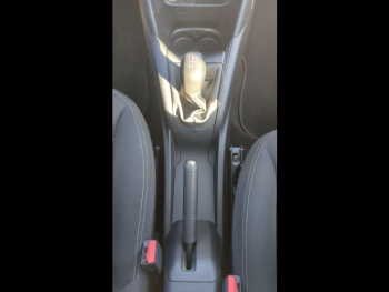 Photo 17 du bon plan PEUGEOT 208 1.2 PureTech 82ch Allure 5p occasion à 6990 €