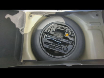 Photo 27 du bon plan PEUGEOT 208 1.2 PureTech 82ch Allure 5p occasion à 6990 €