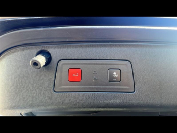 Photo 14 du bon plan PEUGEOT 508 SW BlueHDi 180ch S&S GT EAT8 occasion à 18900 €