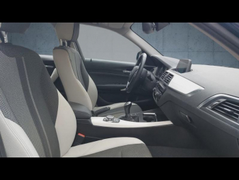 Photo 19 du bon plan BMW Série 1 116i 109ch UrbanChic 5p Euro6d-T occasion à 15900 €