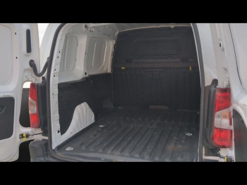 Photo 19 du bon plan CITROEN Berlingo Van VUL M 1000kg BlueHDi 100 S&S Worker BMV5 occasion à 11790 €