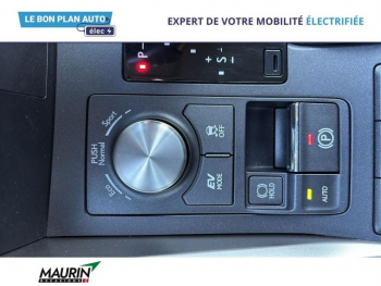 Photo 17 du bon plan LEXUS NX 300h 4WD Pack Business Euro6d-T occasion à 20900 €