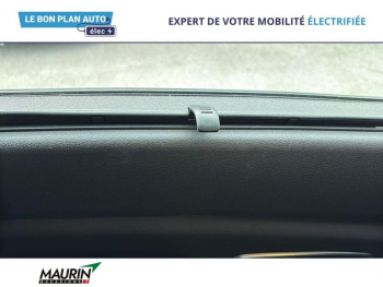 Photo 21 du bon plan RENAULT Scenic 1.7 Blue dCi 150ch Intens EDC occasion à 10990 €