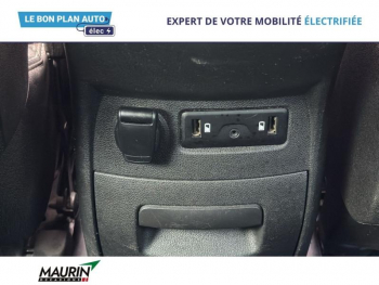 Photo 22 du bon plan RENAULT Scenic 1.7 Blue dCi 150ch Intens EDC occasion à 10990 €