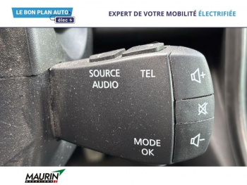 Photo 25 du bon plan RENAULT Scenic 1.7 Blue dCi 150ch Intens EDC occasion à 10990 €