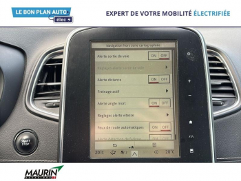 Photo 32 du bon plan RENAULT Scenic 1.7 Blue dCi 150ch Intens EDC occasion à 10990 €