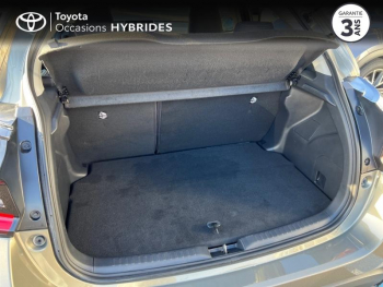 Photo 10 du bon plan TOYOTA Yaris 116h Design 5p MY22 occasion à 21990 €