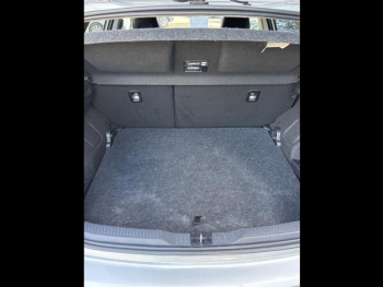 Photo 11 du bon plan TOYOTA Auris HSD 136h Feel! occasion à 13500 €