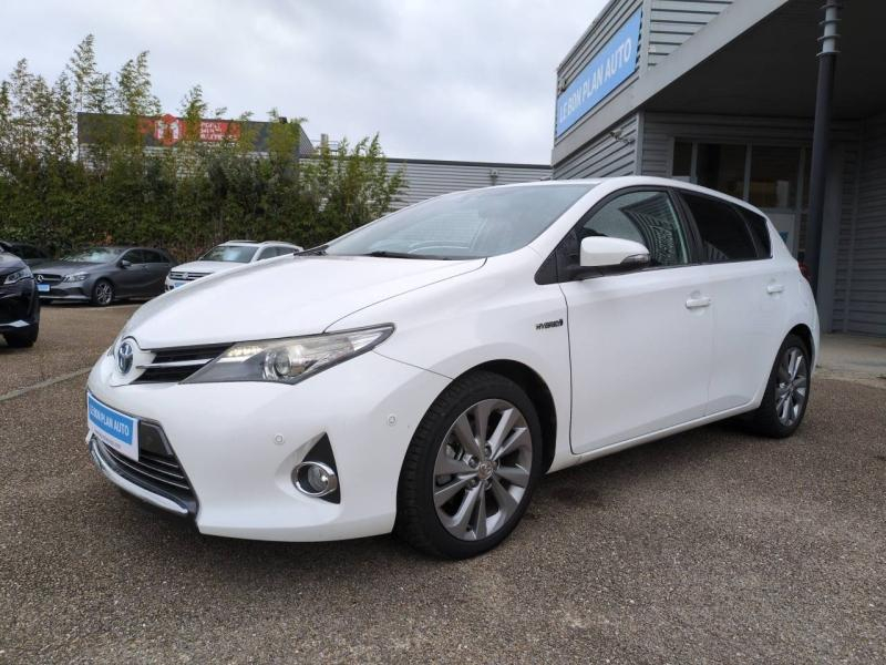 Bon plan TOYOTA Auris HSD 136h Millenium 17 5p occasion à 8990 €