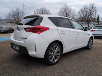 Photo 4 du bon plan TOYOTA Auris HSD 136h Millenium 17 5p occasion à 8990 €