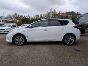Photo 9 du bon plan TOYOTA Auris HSD 136h Millenium 17 5p occasion à 8990 €