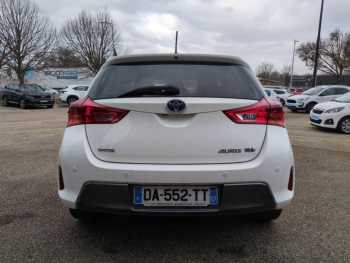 Photo 15 du bon plan TOYOTA Auris HSD 136h Millenium 17 5p occasion à 8990 €