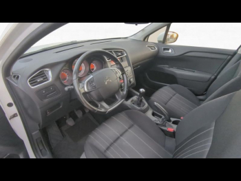 Photo 11 du bon plan CITROEN C4 BlueHDi 100ch Feel occasion à 7490 €