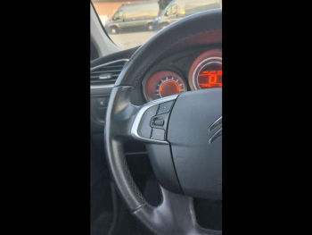 Photo 19 du bon plan CITROEN C4 BlueHDi 100ch Feel occasion à 7490 €