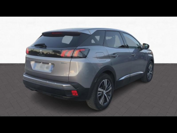 Photo 7 du bon plan PEUGEOT 3008 HYBRID 225ch Allure e-EAT8 occasion à 19900 €