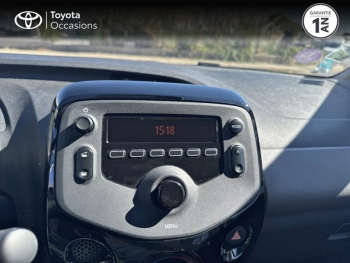 Photo 15 du bon plan PEUGEOT 108 VTi 72 Style S&S 4cv 5p occasion à 9590 €