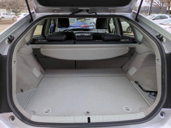 Photo 16 du bon plan TOYOTA Prius 136h Dynamic Pack Premium occasion à 13990 €