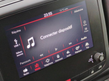 Photo 22 du bon plan FIAT 500L 1.4 95ch Sport S&S occasion à 10990 €