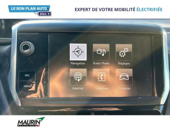 Photo 15 du bon plan PEUGEOT 2008 1.2 PureTech 110ch Style S&S occasion à 6990 €