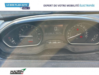 Photo 28 du bon plan PEUGEOT 2008 1.2 PureTech 110ch Style S&S occasion à 6990 €