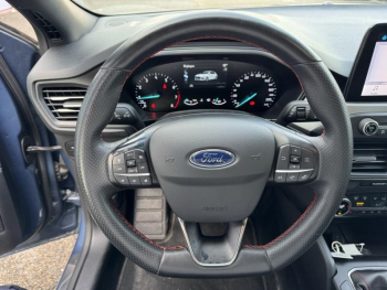 Photo 15 du bon plan FORD Focus 1.0 Flexifuel mHEV 125ch ST-Line Style occasion à 19390 €