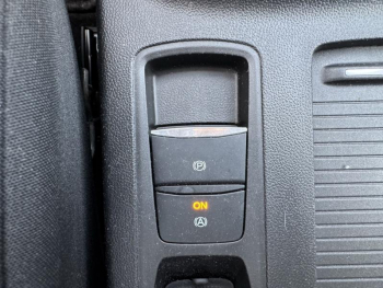 Photo 18 du bon plan FORD Focus 1.0 Flexifuel mHEV 125ch ST-Line Style occasion à 19390 €