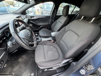 Photo 20 du bon plan FORD Focus 1.0 Flexifuel mHEV 125ch ST-Line Style occasion à 19390 €