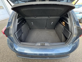 Photo 22 du bon plan FORD Focus 1.0 Flexifuel mHEV 125ch ST-Line Style occasion à 19390 €