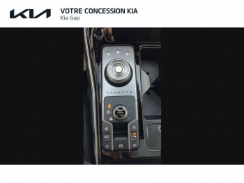 Photo 21 du bon plan KIA Sorento 1.6 T-GDi 253ch PHEV Premium 4x4 occasion à 56990 €