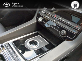 Photo 21 du bon plan JAGUAR F-Pace 2.0D 180ch Prestige BVA8 occasion à 19990 €