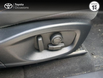 Photo 23 du bon plan JAGUAR F-Pace 2.0D 180ch Prestige BVA8 occasion à 19990 €