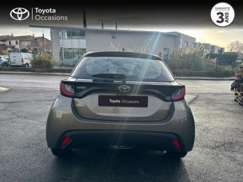 Photo 4 du bon plan TOYOTA Yaris 120 VVT-i Dynamic Business 5p MC24 occasion à 18990 €