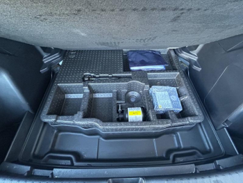 Photo 19 du bon plan TOYOTA Yaris Cross 116h Collection AWD-i MY21 occasion à 22490 €