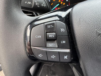 Photo 17 du bon plan FORD Fiesta 1.1 75ch Cool & Connect 5p occasion à 12300 €