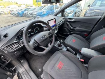 Photo 22 du bon plan FORD Fiesta 1.0 Flexifuel 95ch ST-Line 5p occasion à 17690 €