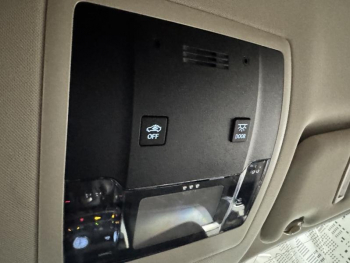 Photo 22 du bon plan LEXUS NX 300h 2WD Pack Business Euro6d-T occasion à 26490 €