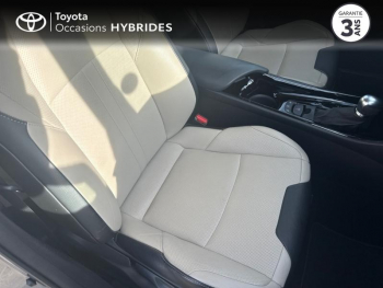 Photo 6 du bon plan TOYOTA C-HR 184h Collection 2WD E-CVT MY22 occasion à 26989 €