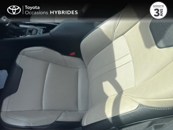 Photo 11 du bon plan TOYOTA C-HR 184h Collection 2WD E-CVT MY22 occasion à 26989 €