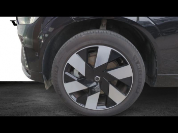 Photo 19 du bon plan VOLVO XC60 T6 Hybride Rechargeable 350ch Ultra Style Dark Geartronic 8 AWD occasion à 59990 €