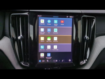 Photo 35 du bon plan VOLVO XC60 T6 Hybride Rechargeable 350ch Ultra Style Dark Geartronic 8 AWD occasion à 59990 €