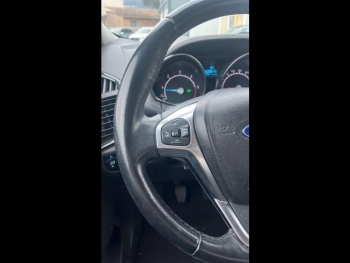 Photo 18 du bon plan FORD EcoSport 1.5 TDCi 95ch FAP Titanium occasion à 8900 €