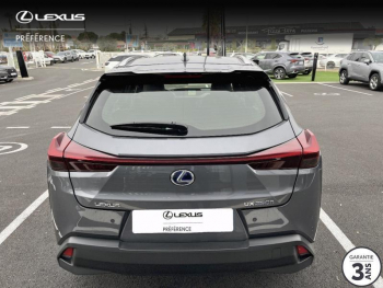 Photo 4 du bon plan LEXUS UX 250h 2WD Pack Confort Business + Stage Hybrid Academy MY21 occasion à 19990 €