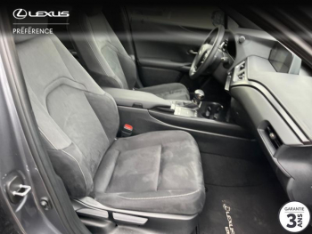 Photo 9 du bon plan LEXUS UX 250h 2WD Pack Confort Business + Stage Hybrid Academy MY21 occasion à 19990 €