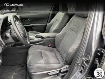 Photo 13 du bon plan LEXUS UX 250h 2WD Pack Confort Business + Stage Hybrid Academy MY21 occasion à 19990 €