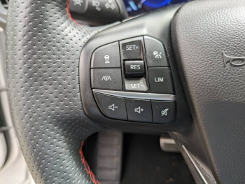 Photo 10 du bon plan FORD Kuga 2.5 Duratec 190ch FHEV ST-Line Business BVA occasion à 23990 €