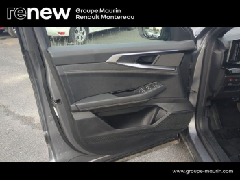 Photo 24 du bon plan RENAULT Austral 1.2 E-Tech full hybrid 200ch Techno esprit Alpine occasion à 27990 €