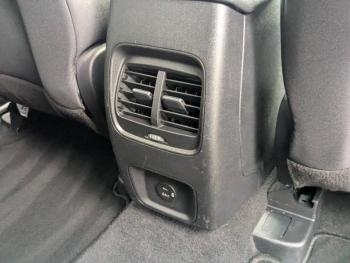 Photo 8 du bon plan FORD Kuga 2.5 Duratec 190ch FHEV E85 Titanium BVA occasion à 24990 €